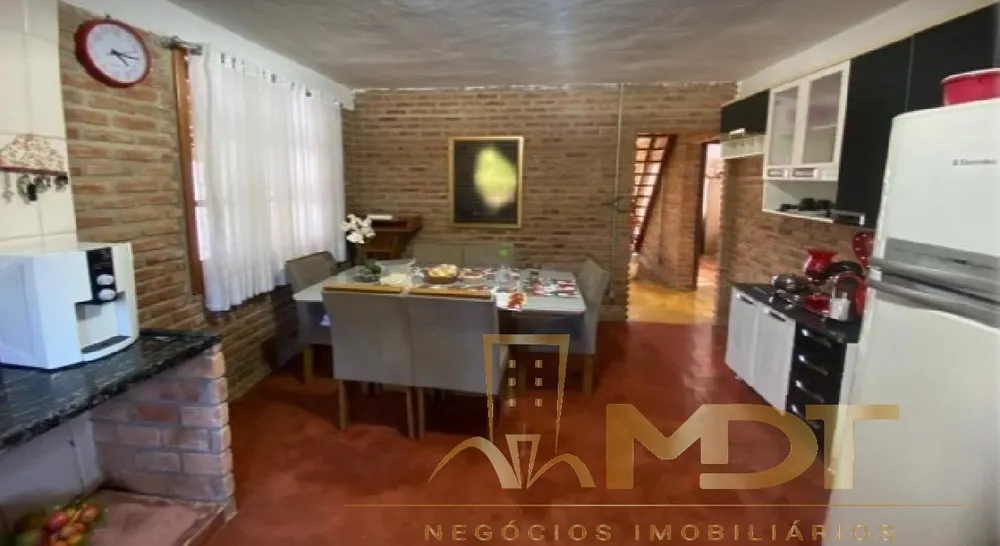 Casa, 5 quartos, 190 m² - Foto 3
