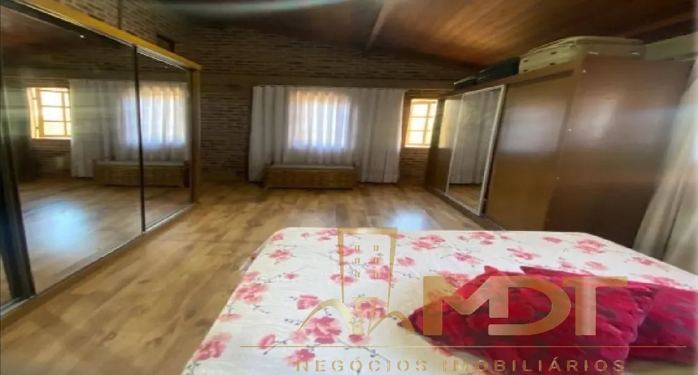 Casa, 5 quartos, 190 m² - Foto 4