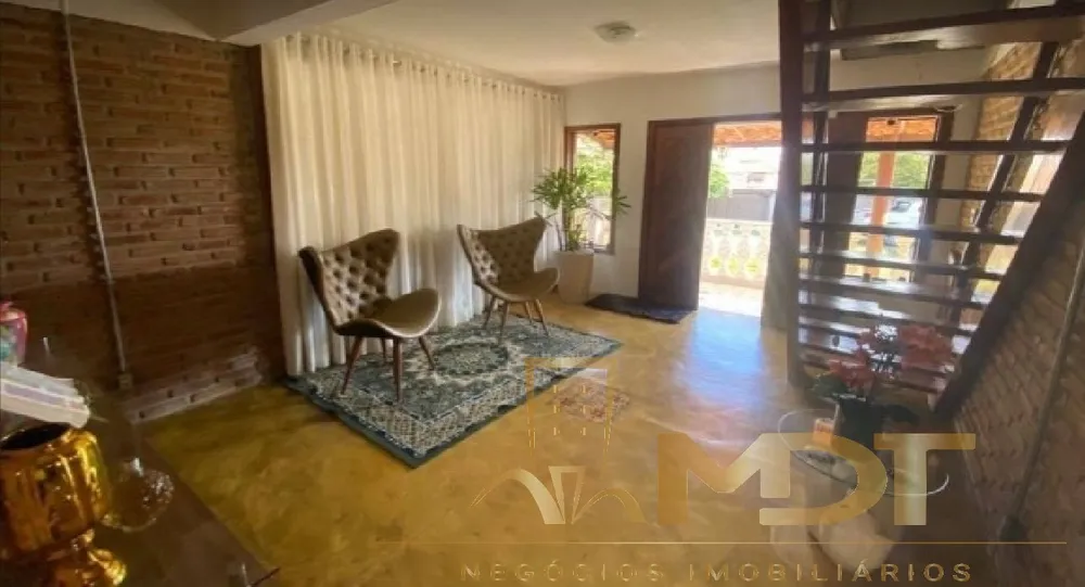 Casa, 5 quartos, 190 m² - Foto 3