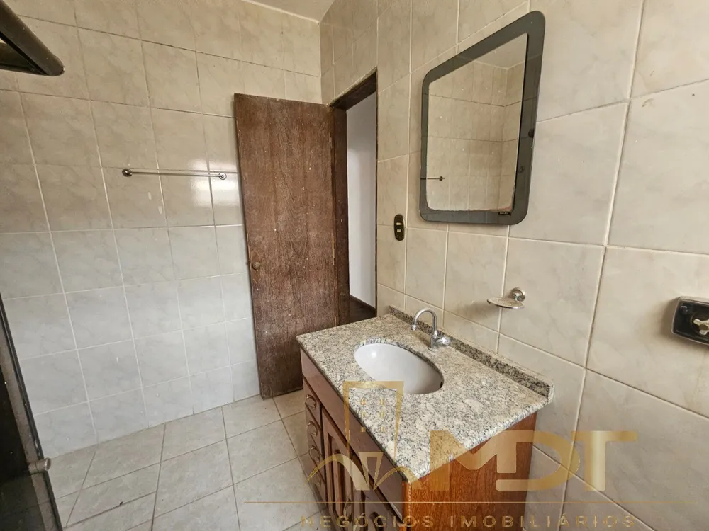 Casa, 4 quartos, 232 m² - Foto 3
