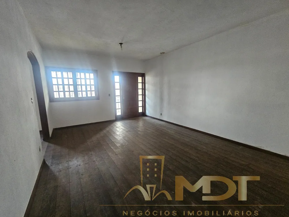 Casa, 4 quartos, 232 m² - Foto 9