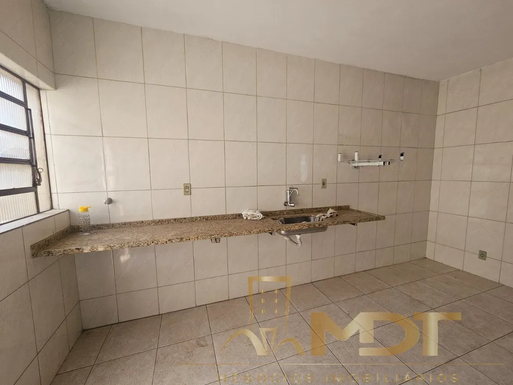 Casa, 4 quartos, 232 m² - Foto 8