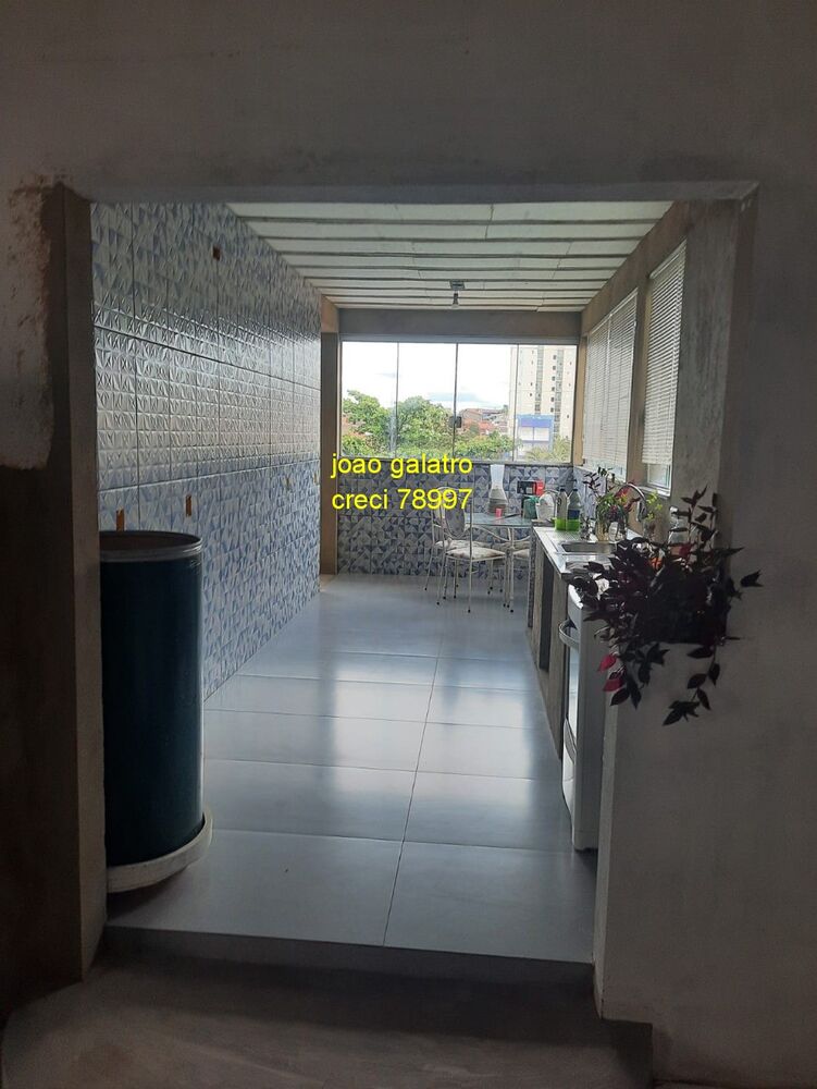 Casa à venda com 4 quartos - Foto 2