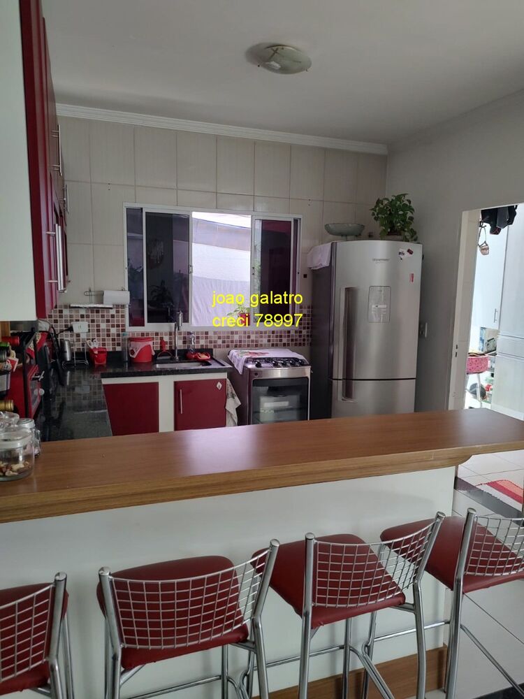 Casa, 3 quartos, 240 m² - Foto 21