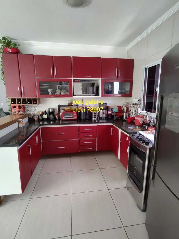 Casa, 3 quartos, 240 m² - Foto 29