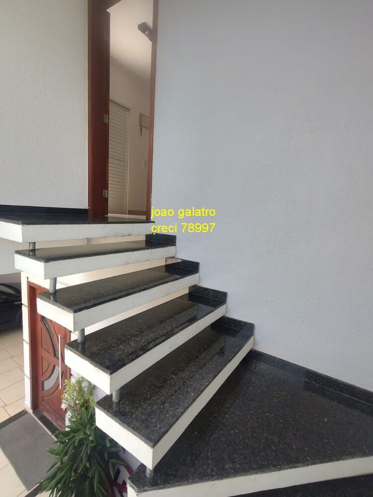Casa, 3 quartos, 240 m² - Foto 20