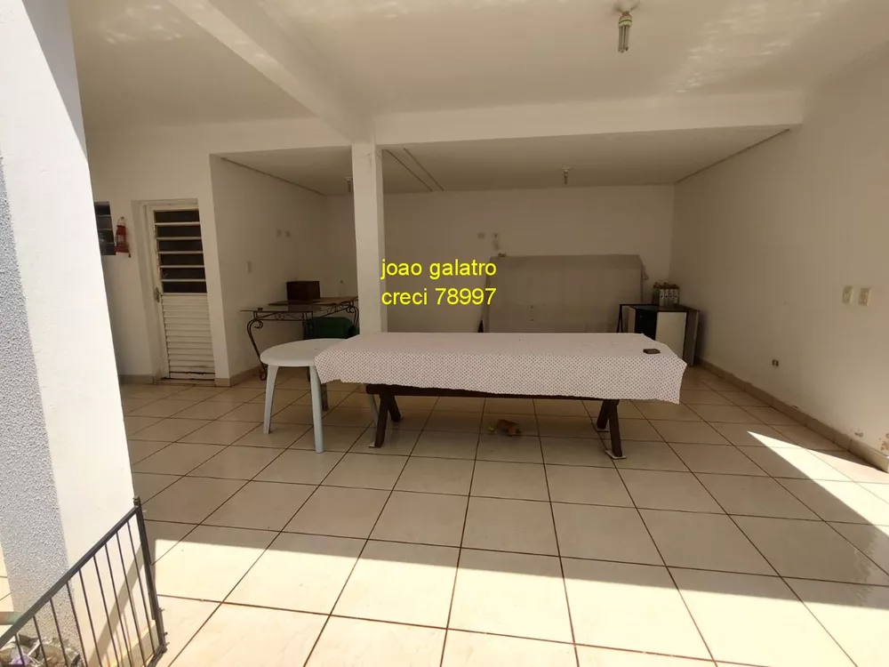 Casa, 3 quartos, 240 m² - Foto 7