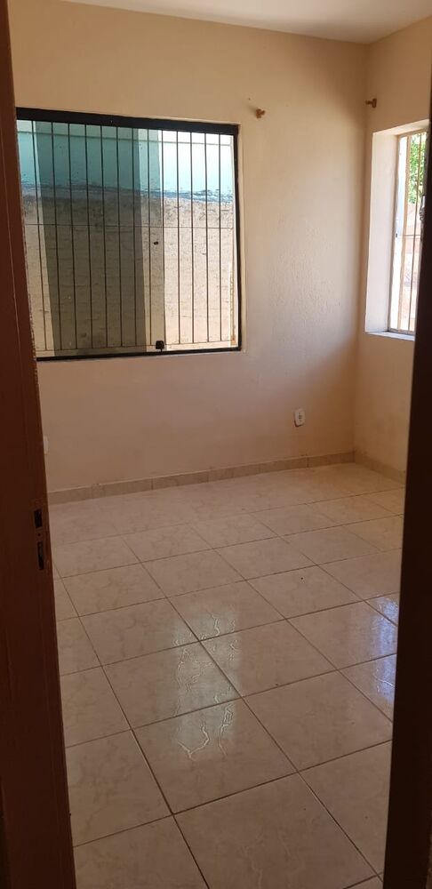 Casa à venda com 3 quartos - Foto 1