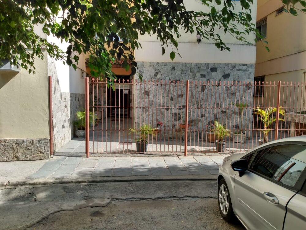 Apartamento à venda com 2 quartos - Foto 1