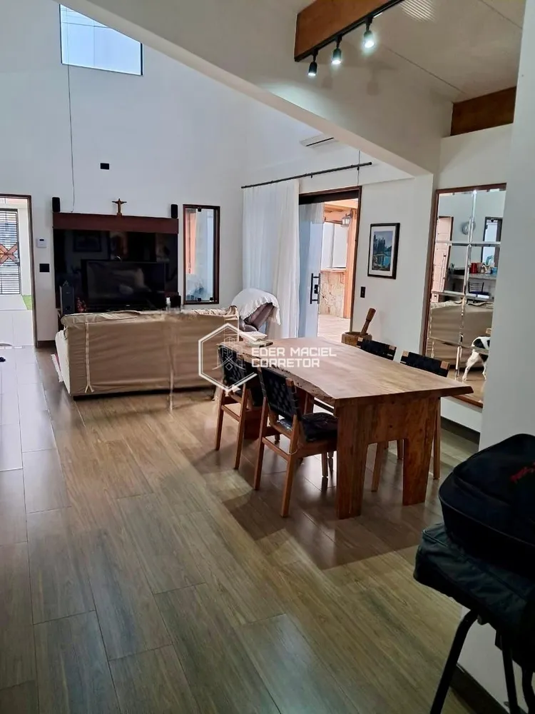 Casa, 3 quartos, 238 m² - Foto 5