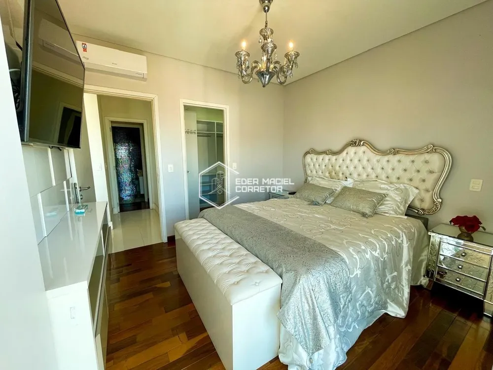 Cobertura, 3 quartos, 208 m² - Foto 8