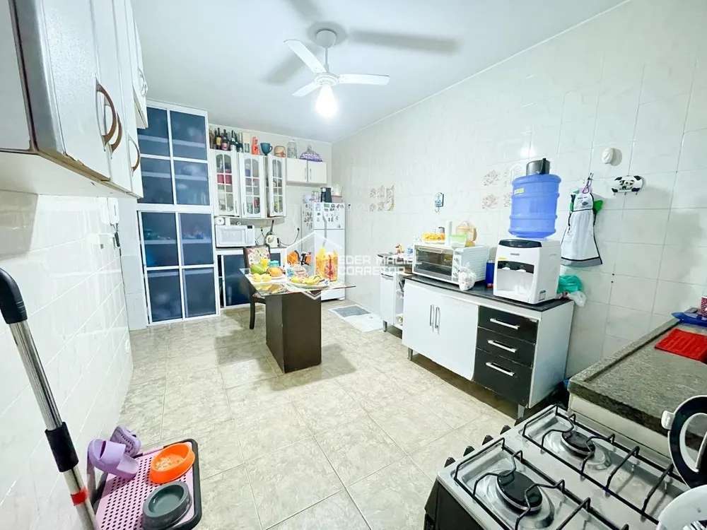 Casa, 6 quartos, 188 m² - Foto 2
