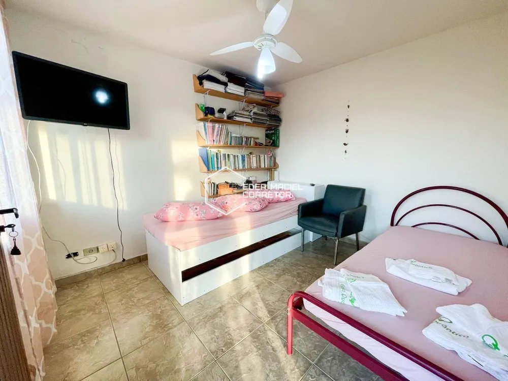 Casa, 6 quartos, 188 m² - Foto 4
