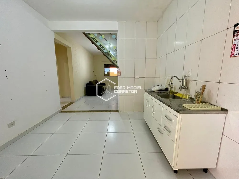 Sobrado, 5 quartos, 219 m² - Foto 2