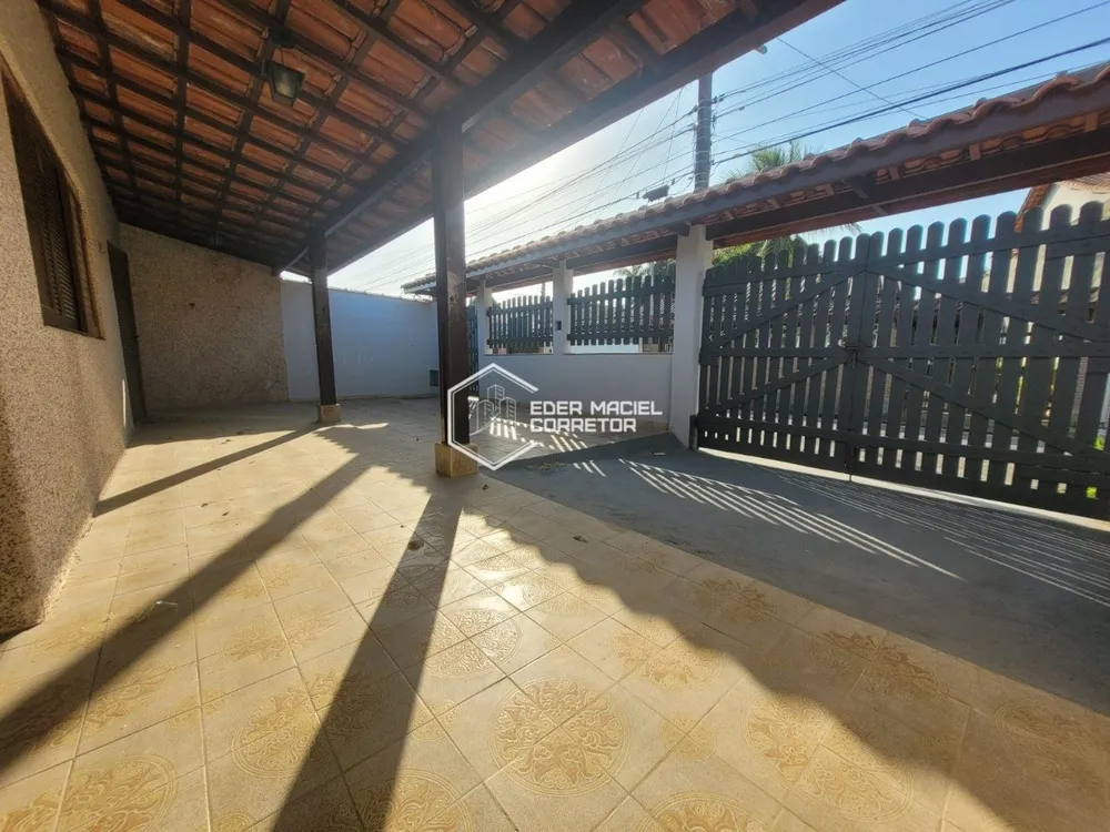 Casa, 3 quartos, 168 m² - Foto 1