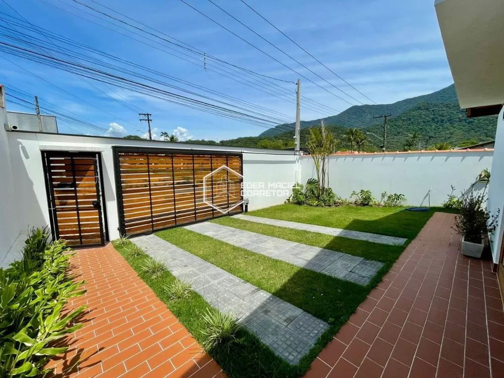 Casa, 3 quartos, 128 m² - Foto 2