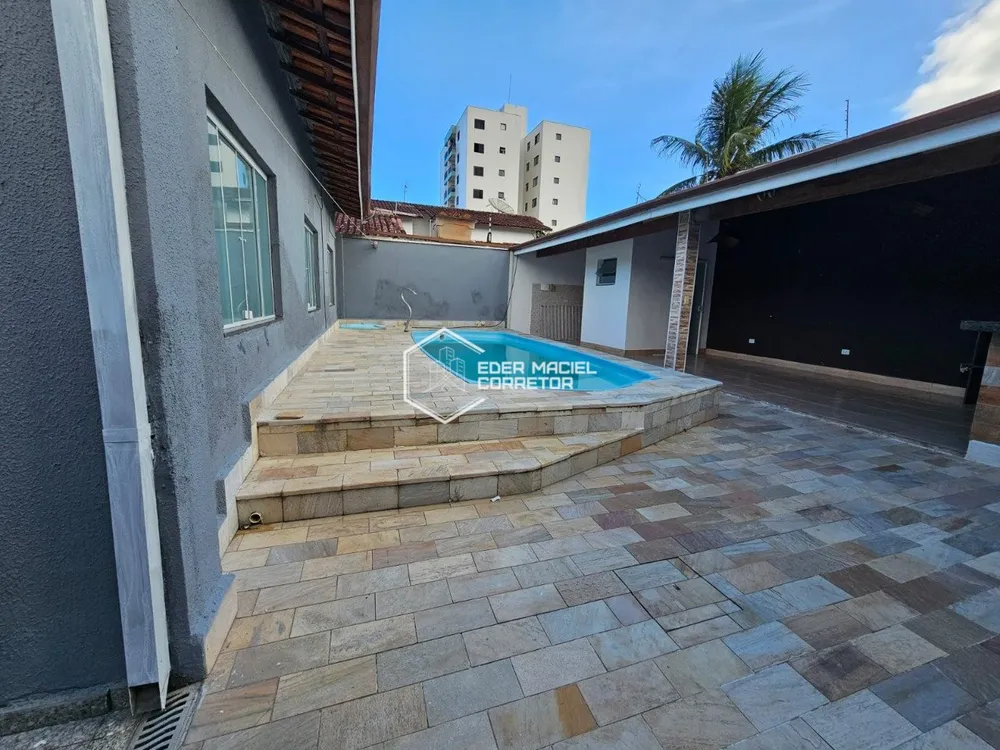 Casa, 4 quartos, 205 m² - Foto 1