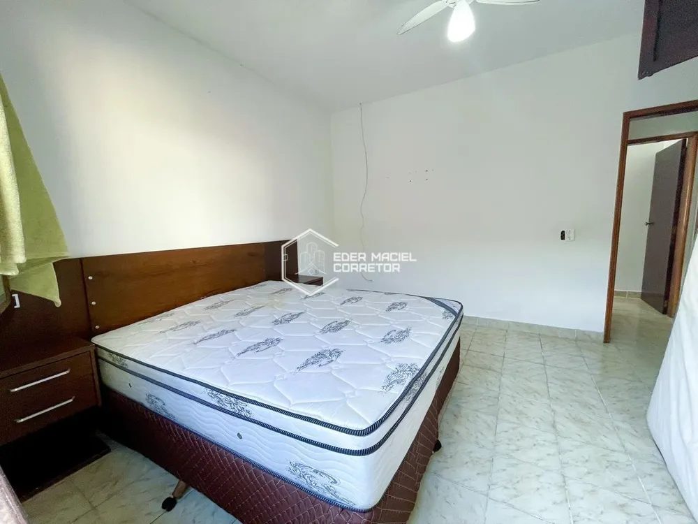 Casa, 3 quartos, 184 m² - Foto 1