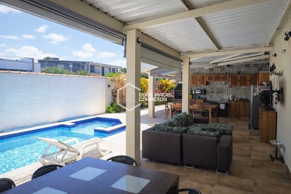 Sobrado, 6 quartos, 300 m² - Foto 1