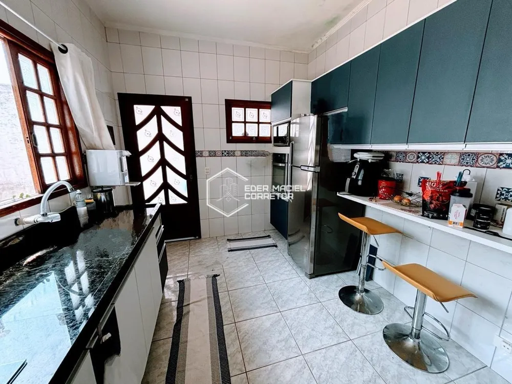 Sobrado, 3 quartos, 182 m² - Foto 4