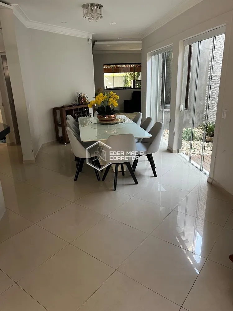 Sobrado, 5 quartos, 266 m² - Foto 2