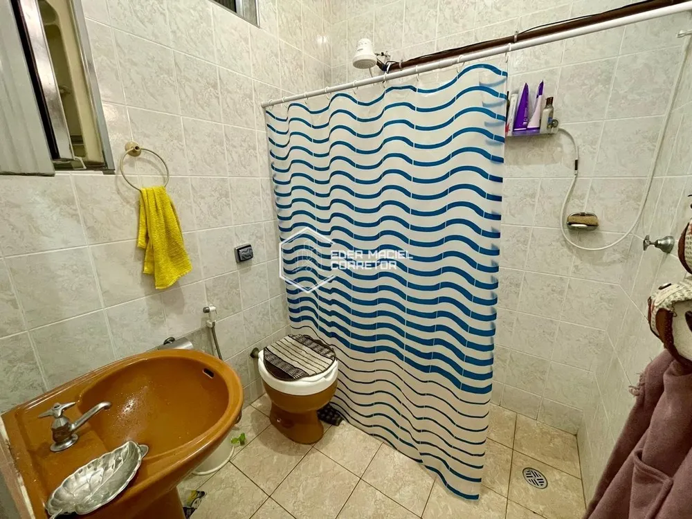 Casa, 5 quartos, 253 m² - Foto 4