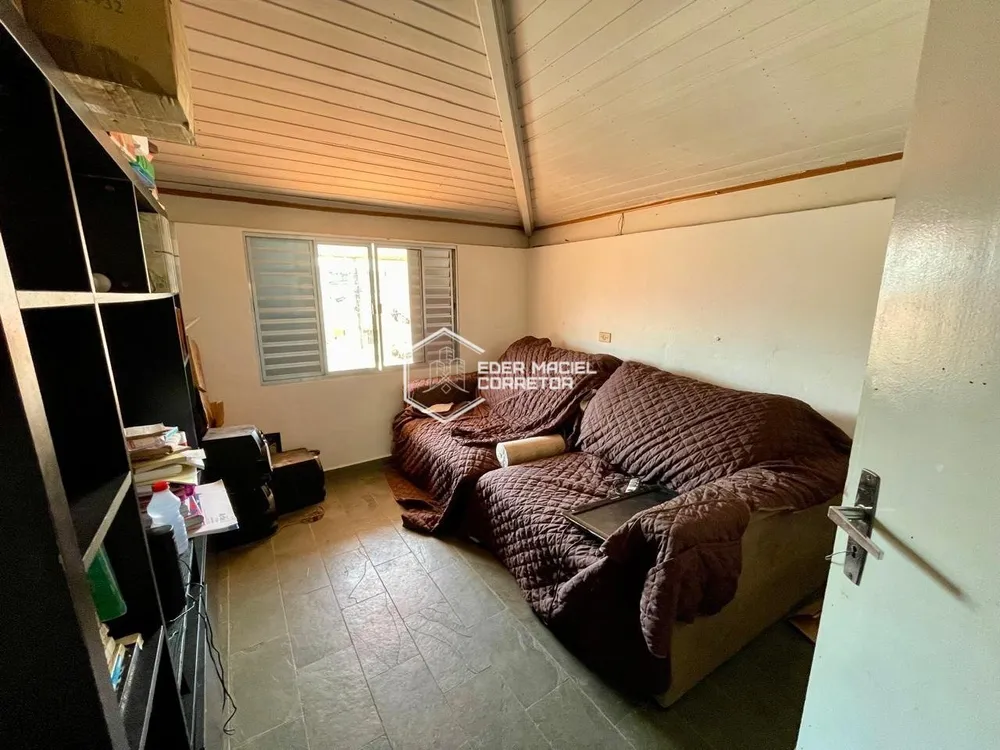 Casa, 5 quartos, 253 m² - Foto 2