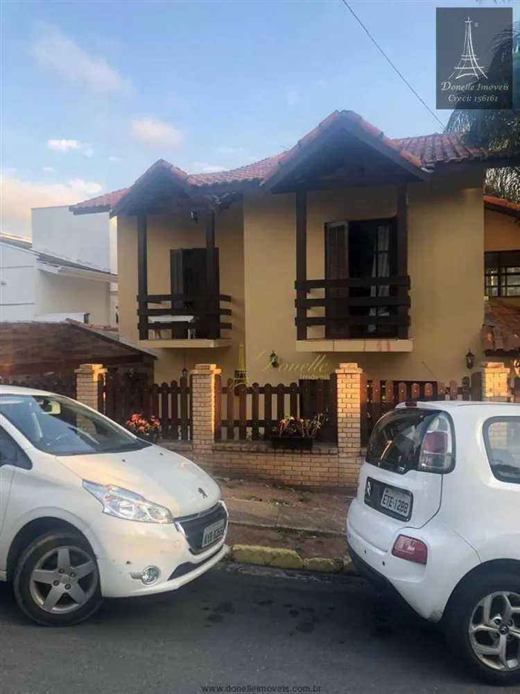 Sobrado, 4 quartos, 227 m² - Foto 1