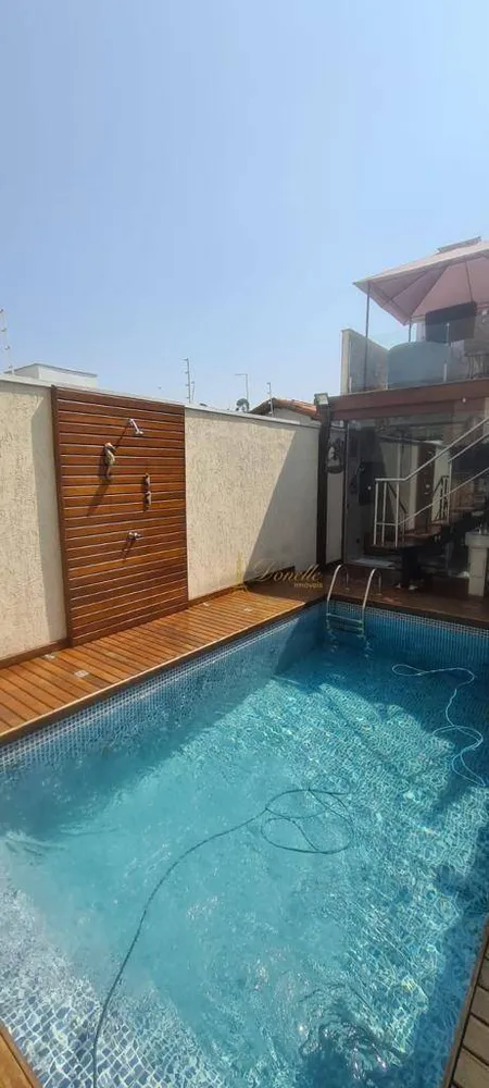 Sobrado, 3 quartos, 220 m² - Foto 2