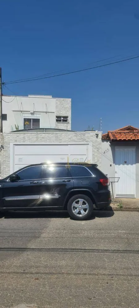 Sobrado, 3 quartos, 220 m² - Foto 1
