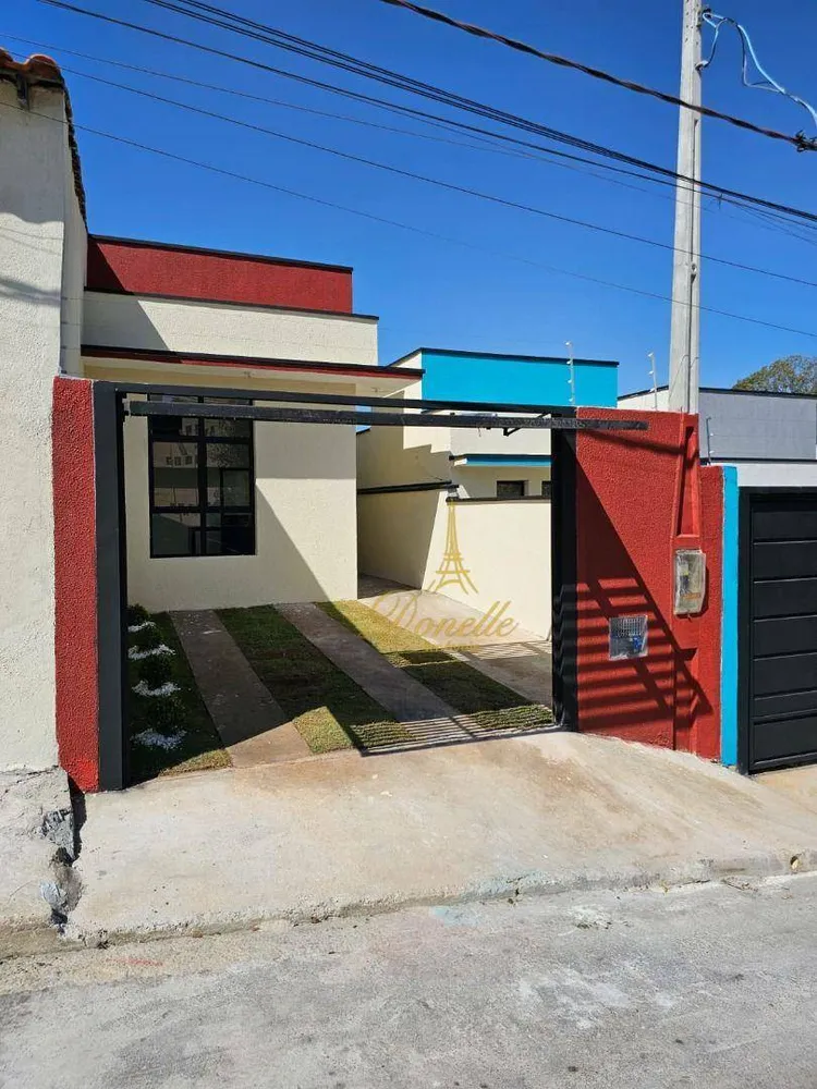 Casa, 3 quartos, 73 m² - Foto 1