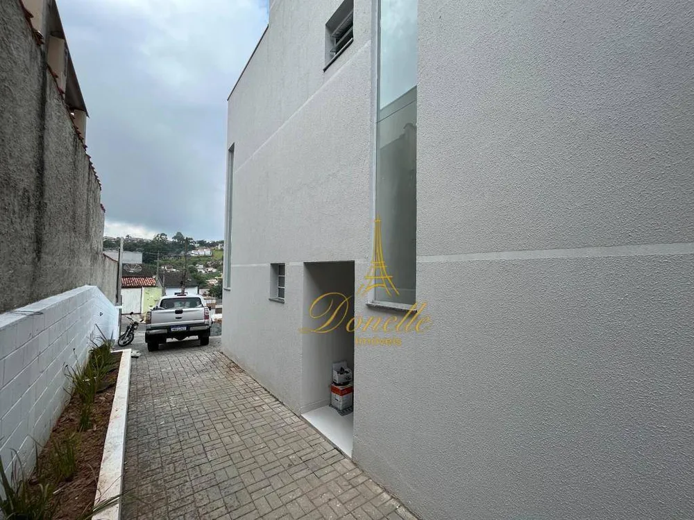Casa, 2 quartos, 72 m² - Foto 1