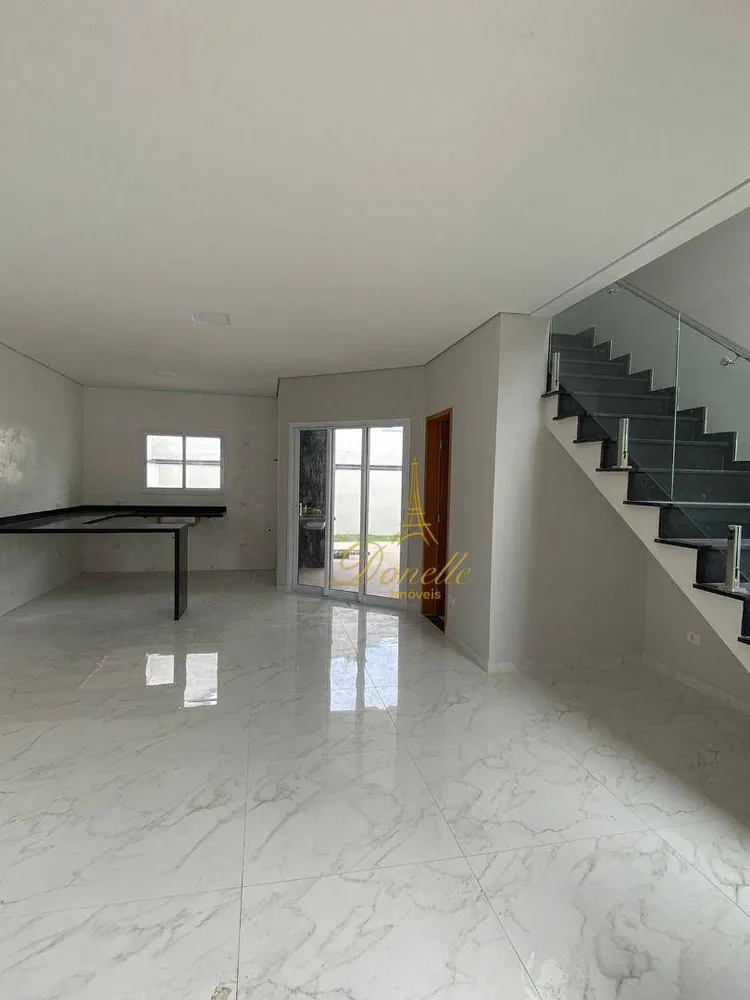 Sobrado, 3 quartos, 121 m² - Foto 2