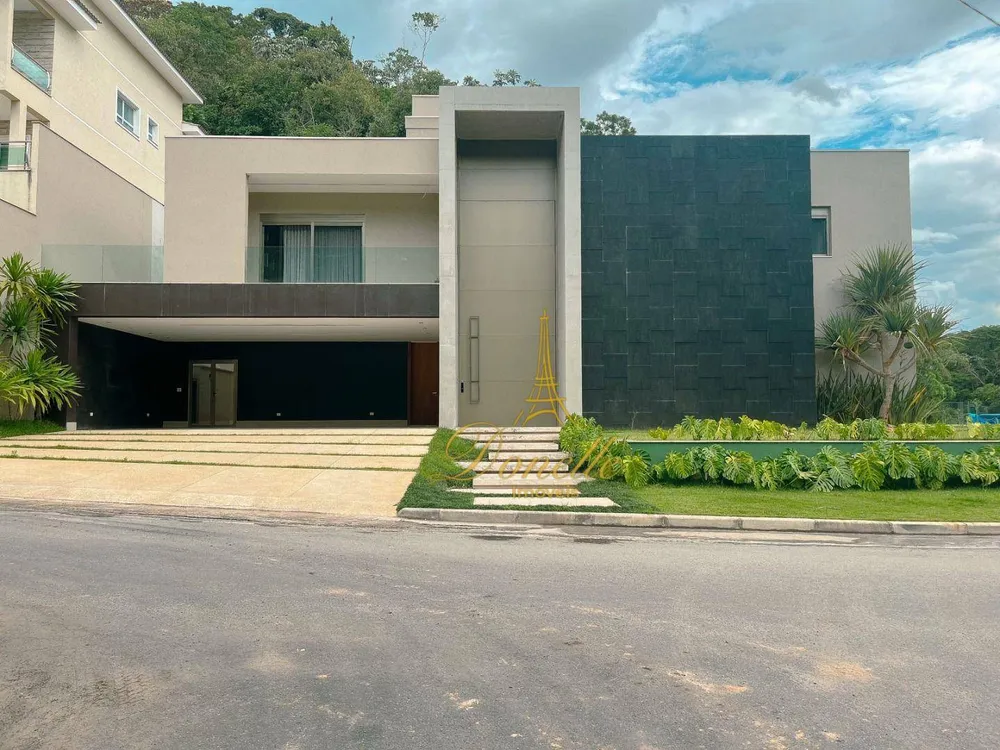 Sobrado, 5 quartos, 720 m² - Foto 1