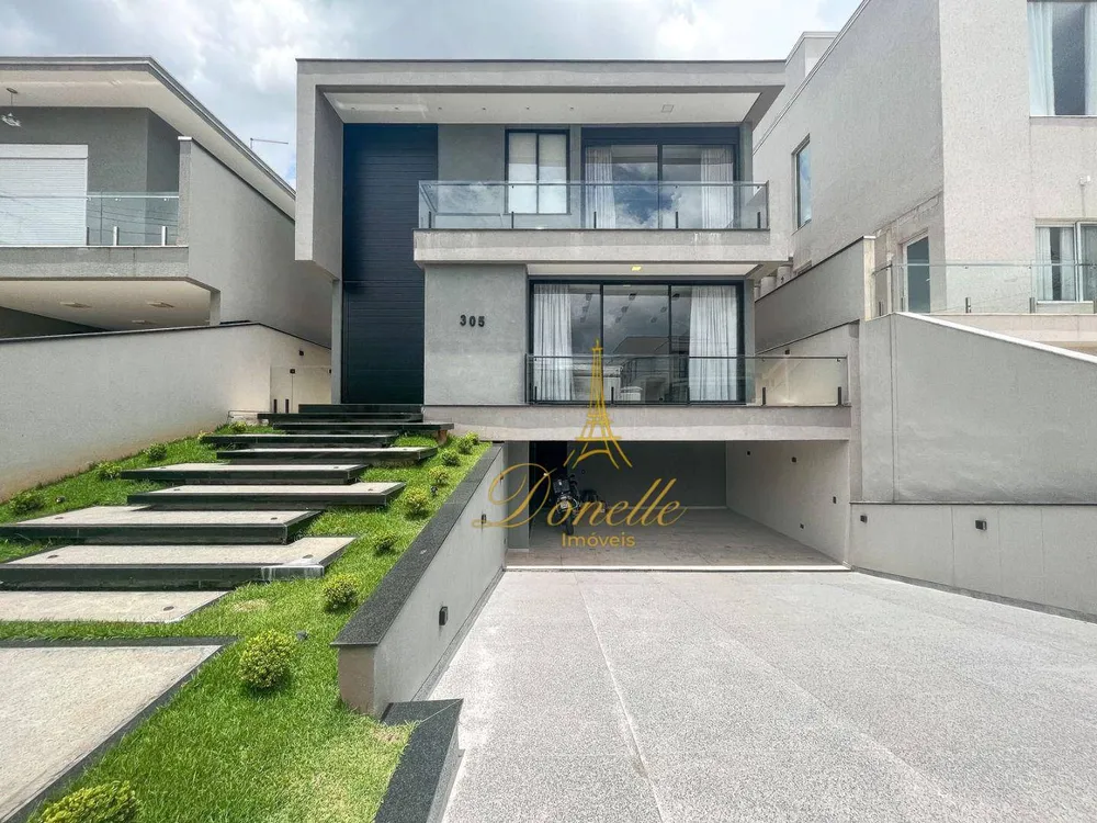 Sobrado, 4 quartos, 296 m² - Foto 1