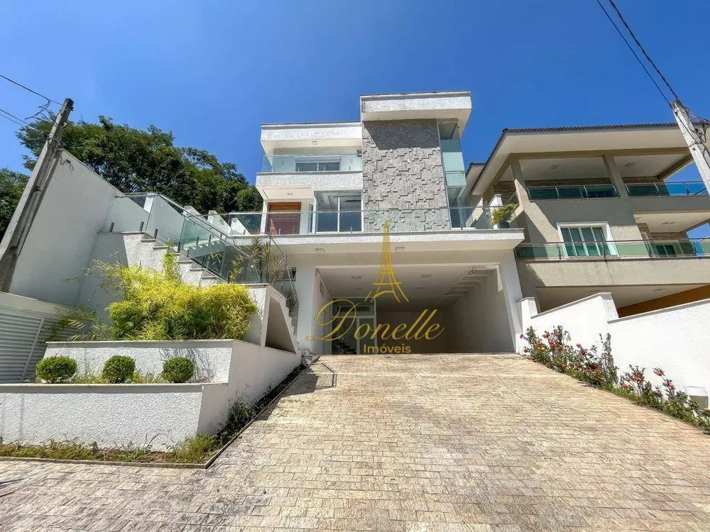 Sobrado, 3 quartos, 400 m² - Foto 2