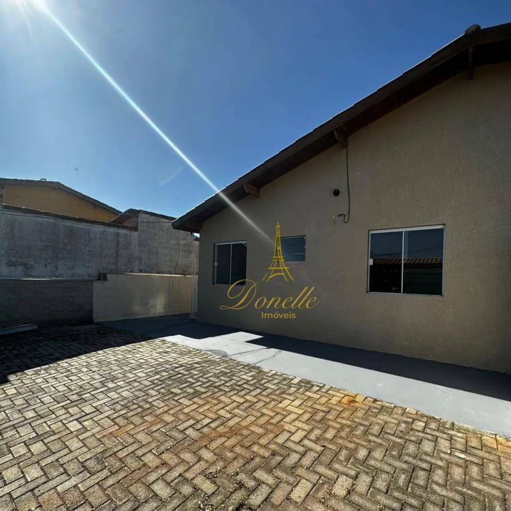 Casa, 2 quartos, 62 m² - Foto 1