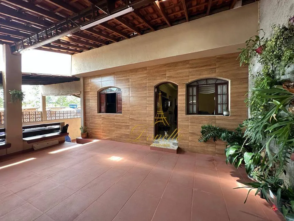 Casa, 2 quartos, 225 m² - Foto 3