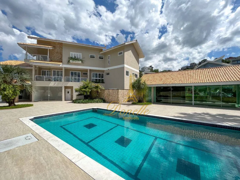 Sobrado, 4 quartos, 670 m² - Foto 1