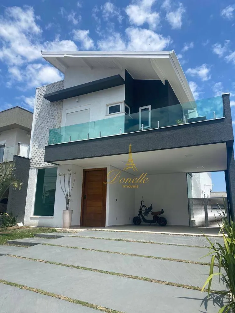 Sobrado, 3 quartos, 250 m² - Foto 1