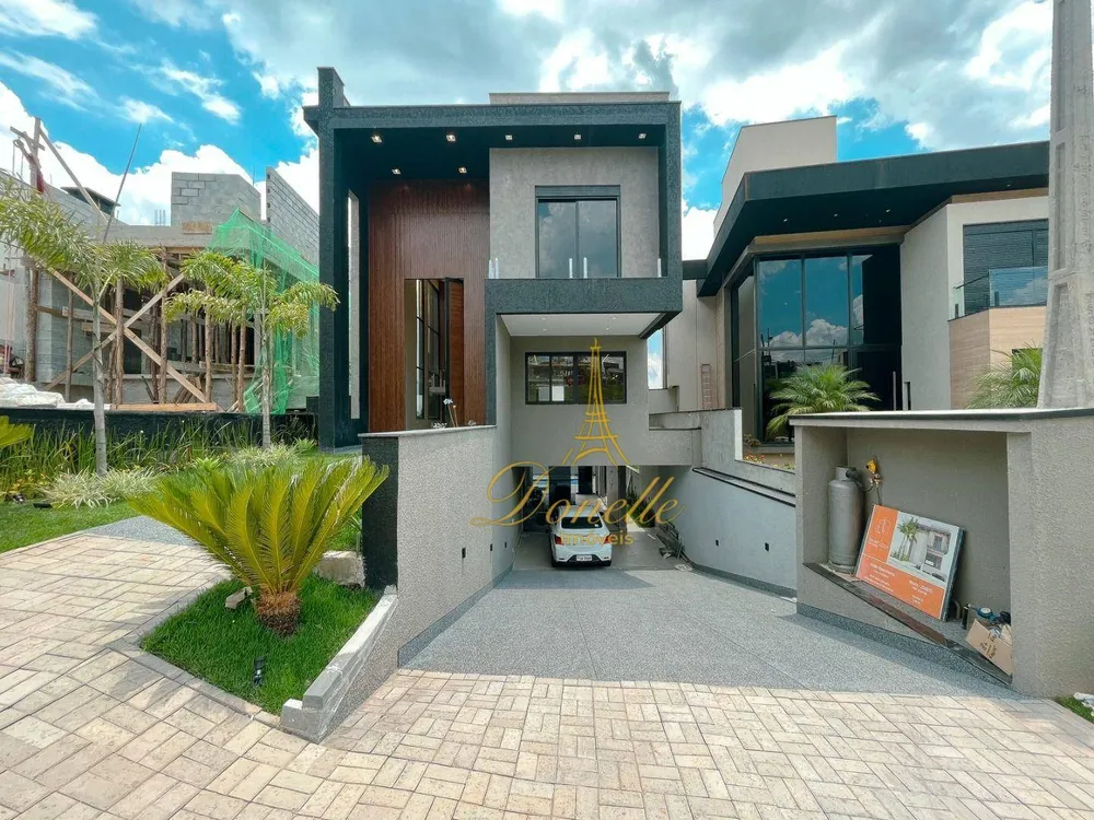 Sobrado, 5 quartos, 314 m² - Foto 1