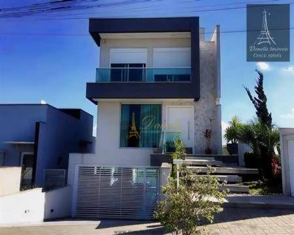 Sobrado, 4 quartos, 249 m² - Foto 1
