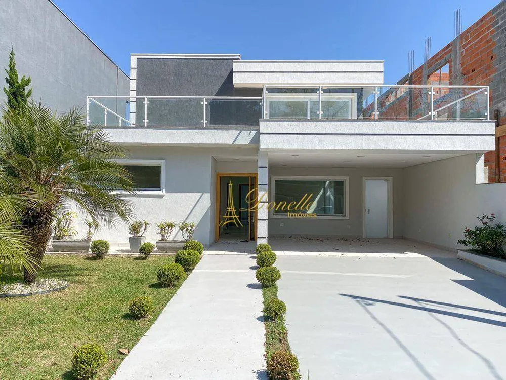 Sobrado, 4 quartos, 628 m² - Foto 1