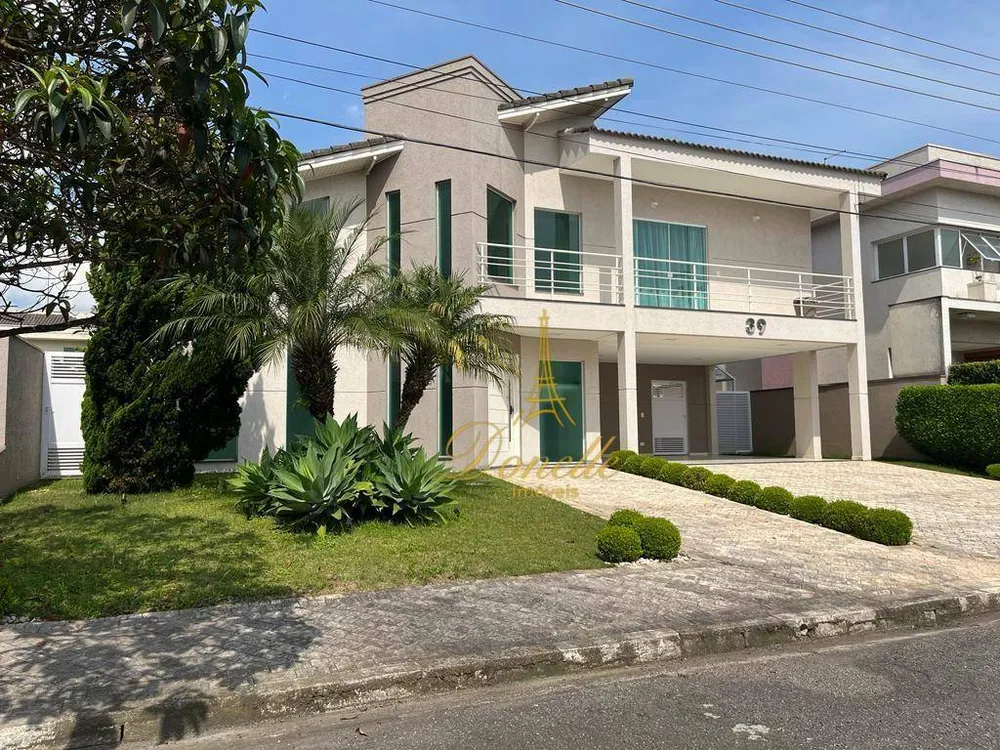 Sobrado, 5 quartos, 593 m² - Foto 1