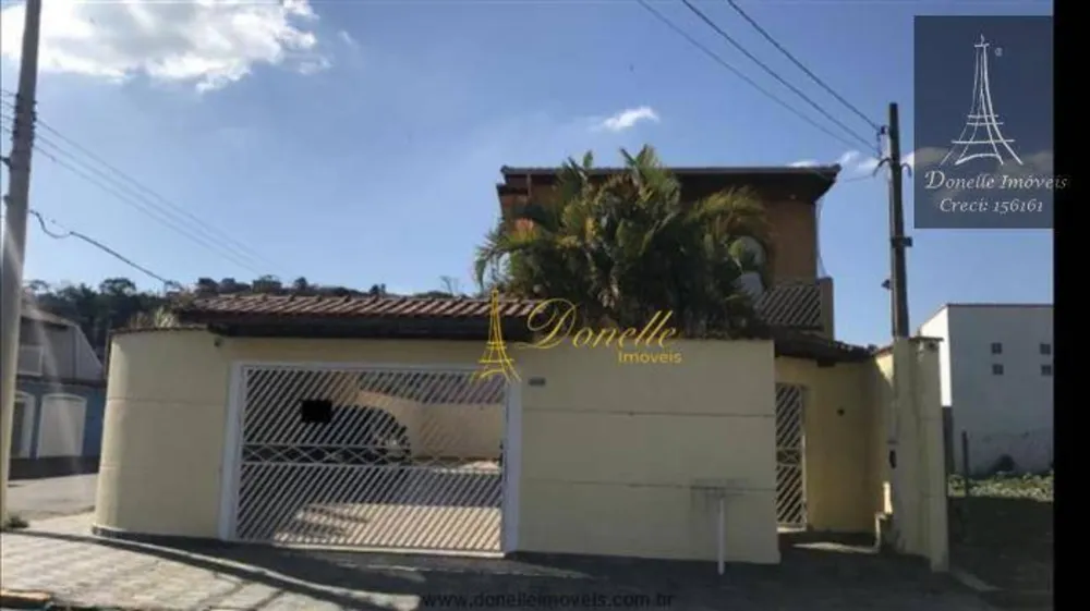 Sobrado, 3 quartos, 210 m² - Foto 2