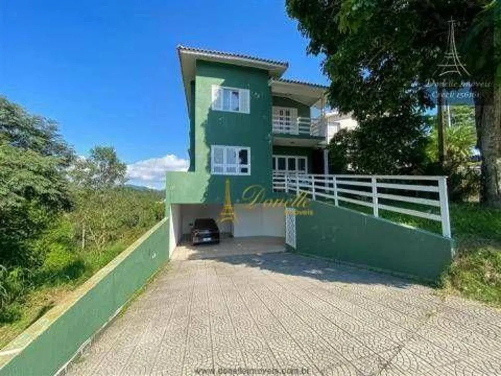 Sobrado, 3 quartos, 370 m² - Foto 1