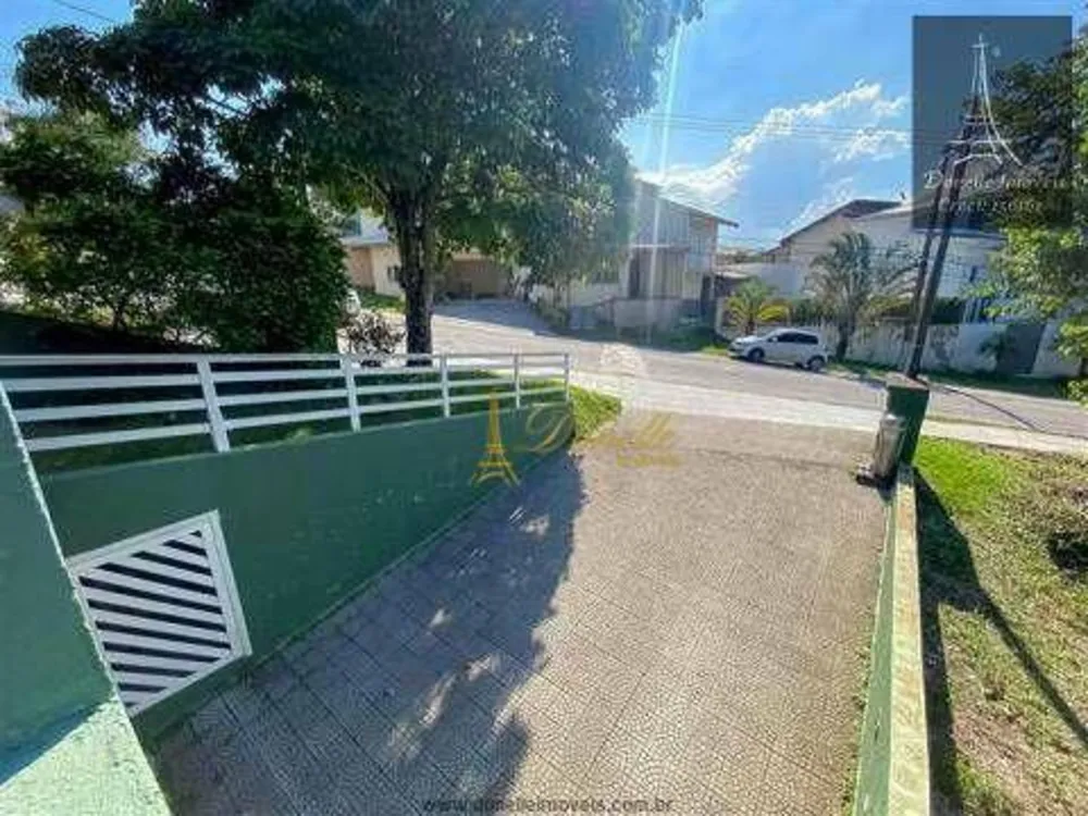Sobrado, 3 quartos, 370 m² - Foto 2