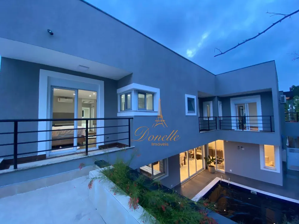 Sobrado, 4 quartos, 340 m² - Foto 1