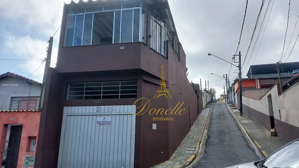 Casa, 3 quartos, 189 m² - Foto 1