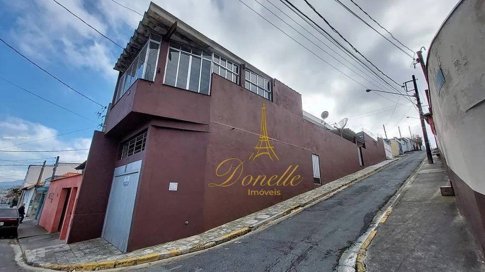 Casa, 3 quartos, 189 m² - Foto 2